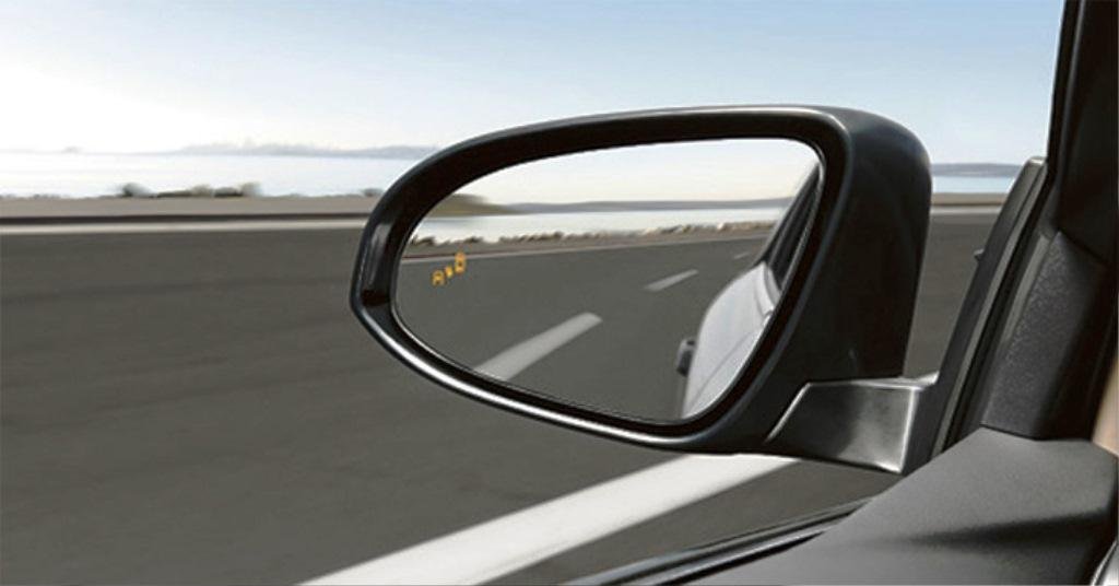 Easy Car Mirror Replacement Save Time